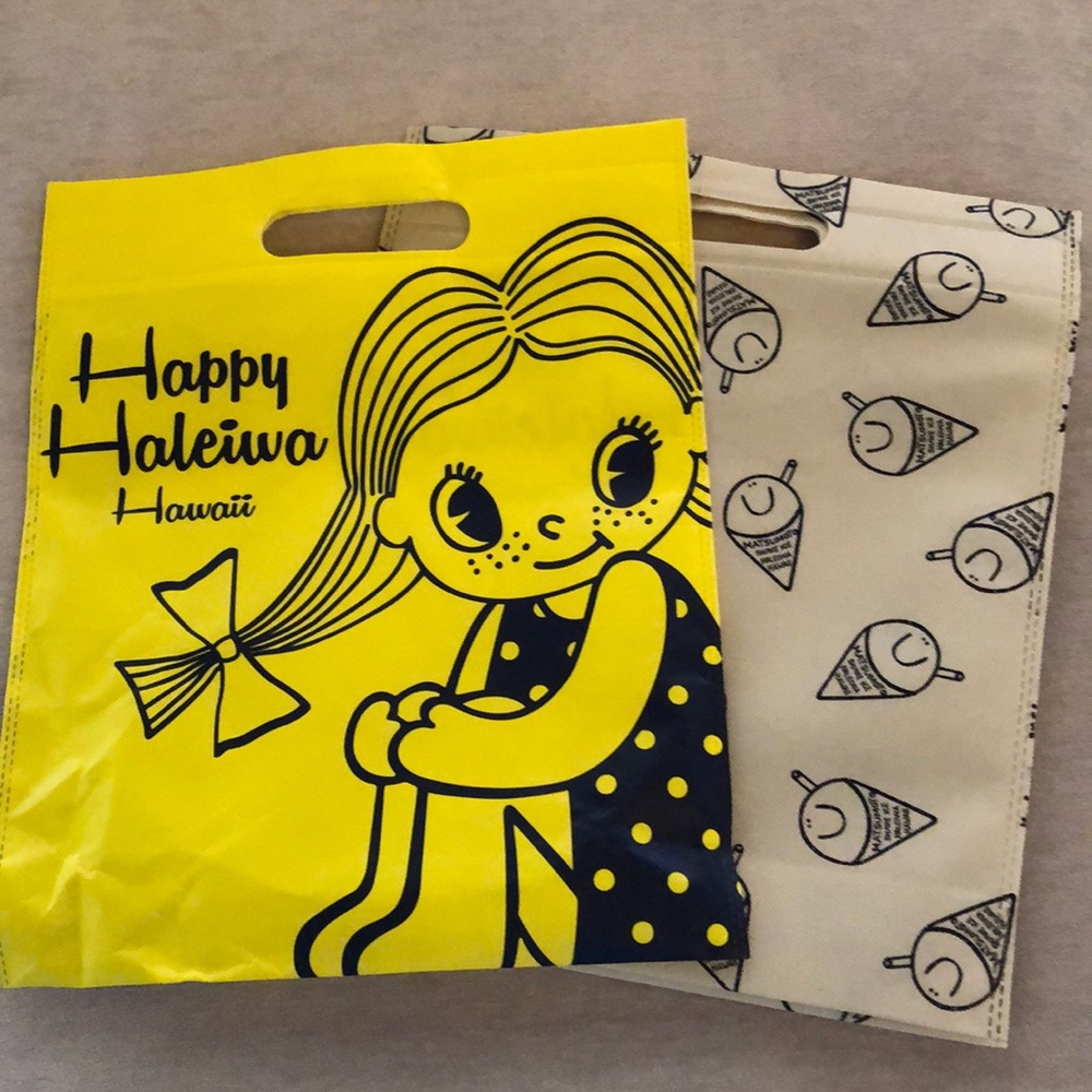 Small reusable shoppers